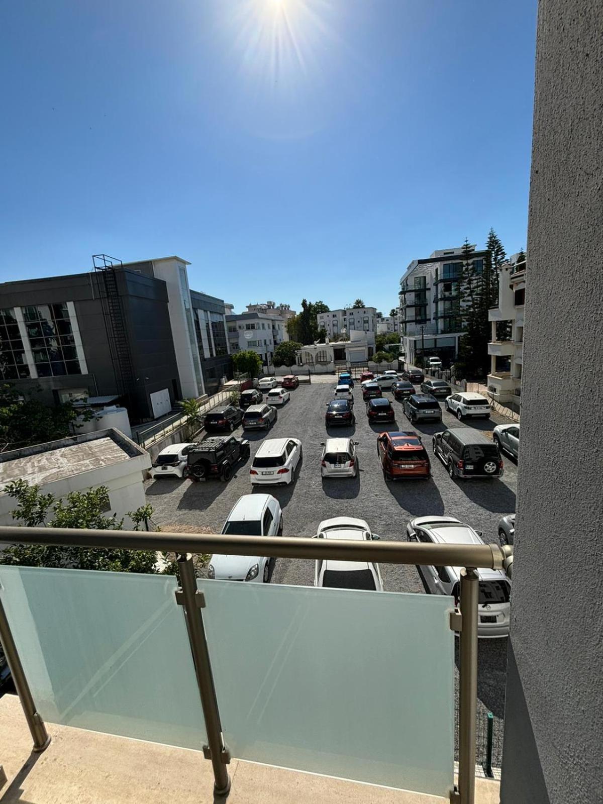 Kyrenia Central 2+1 Exterior foto